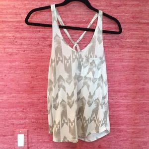 White and gray patterned tank top